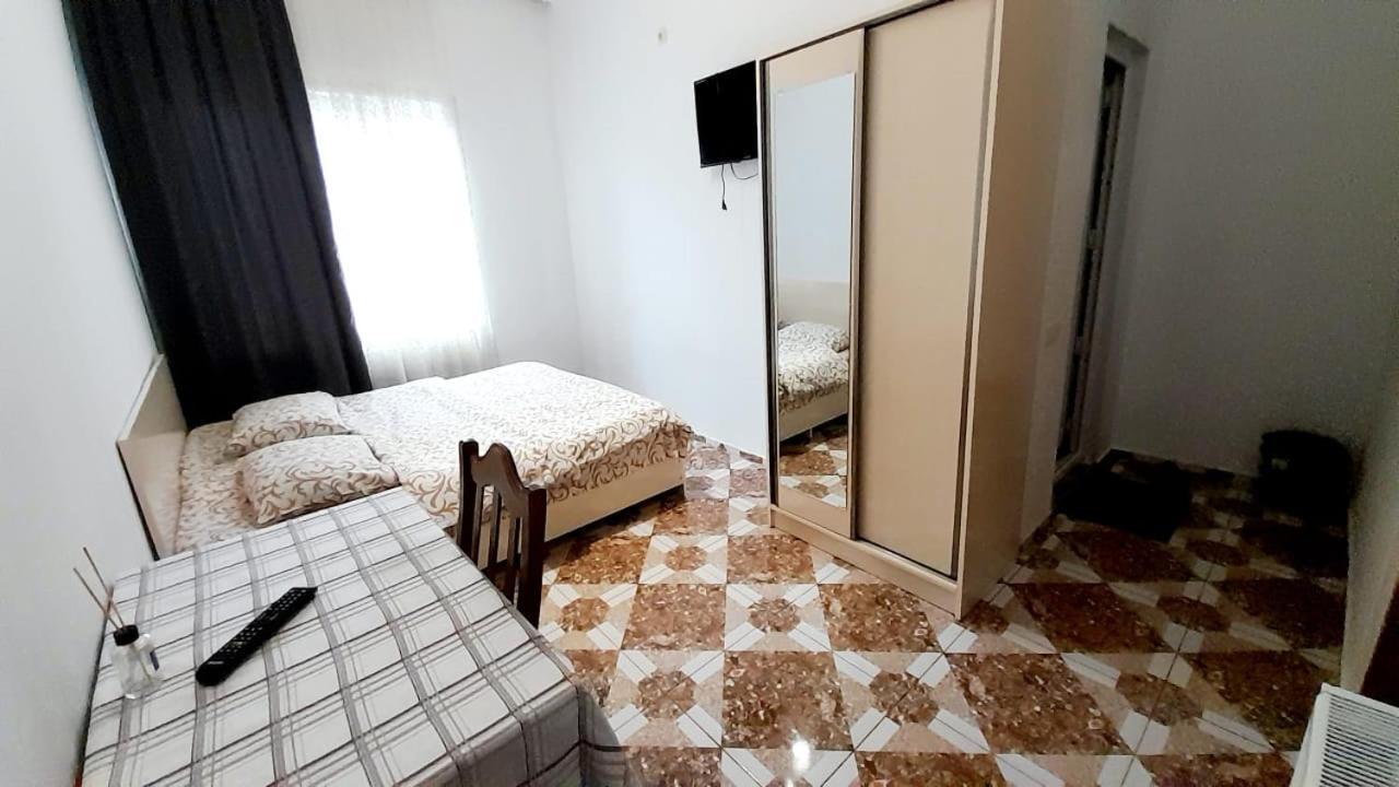 Diana Guest House Кобулети Екстериор снимка